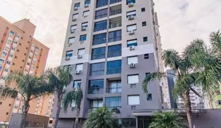 Imóvel 2D, sendo parte da sala transformada no terceiro dormitório, com fácil reversão.&lt;BR&gt;1 suíte&lt;BR&gt;Cozinha com churrasqueira e área de serviço.&lt;BR&gt;Semi mobiliado, vaga escriturada