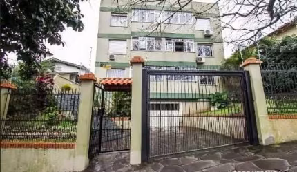 OPORTUNIDADE APARTAMENTO 1 DORMITÓRIO NO BAIRRO MEDIANEIRA! Se você busca conforto e espaço, este amplo apartamento de 47,83m² é a escolha ideal! Localizado no Edifício Fênix, no bairro Medianeira, o 