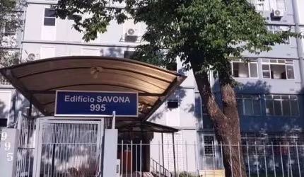 Vende-se Apartamento de 1 Dormitório no Bairro Humaitá - Porto Alegre! Características do Imóvel: 1 Dormitório Todo reformado, em ótimo estado Localizado no 2º andar Espaçoso e bem arejado Condomínio 
