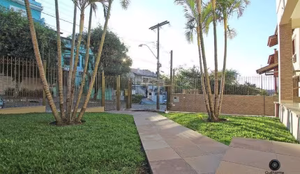 Casa para Venda - 445.52m², 4 dormitórios, sendo 4 suites, 4 vagas - Teresópolis