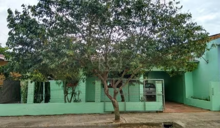 Casa para Venda - 160m², 5 dormitórios, 4 vagas - Praia da Cal