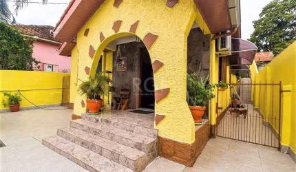 Casa para Venda - 148m², 2 dormitórios, 1 vaga - Partenon