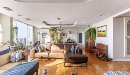 Apartamento para Venda - 207.15m², 4 dormitórios, 1 vaga - Centro Histórico