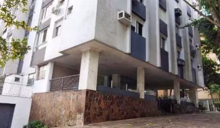 ÓTIMA Cobertura no Bairro Petrópolis na Av: Iguaçu 350, com 210.14m área privativa, 3 dormitórios, 1 deles suíte, 2 vagas.
