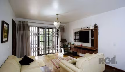 Casa em Jardim  Botânico