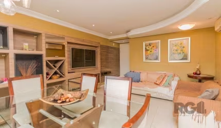 Apartamento 95m² - semi mobiliado, 3 dormitórios, 1 suíte e 2 vagas no bairro Passo da Areia