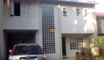 Casa para Venda - 300m², 3 dormitórios, sendo 1 suites, 3 vagas - Jardim Isabel