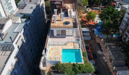 Triplex em Floresta