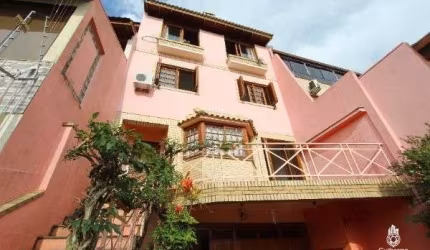 Casa para Venda - 212.52m², 3 dormitórios, sendo 1 suites, 2 vagas - Imperial Parque