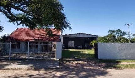 Casa para Venda - 110m², 4 dormitórios, Ponta Grossa