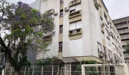 Apartamento - 3 dormitórios - 144,71 m² - Menino Deus