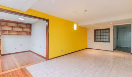 Casa no Imperial Park  3 dormitórios sendo 1 suíte, próximo a av. Juca Batista