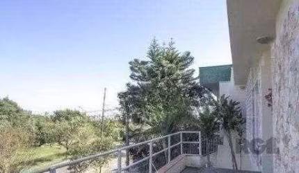 Casa para Venda - 215m², 3 dormitórios, 2 vagas - CHACARA DAS PEDRAS