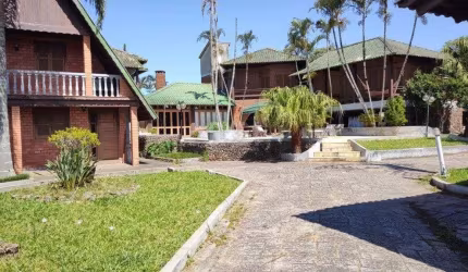 Casa para Venda - 568.38m², 2 dormitórios, sendo 2 suites, Torres