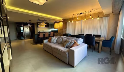 VENDA- Apartamento de 121m² com 3 dormitórios sendo 1 suíte, 2 vagas- Santa Tereza