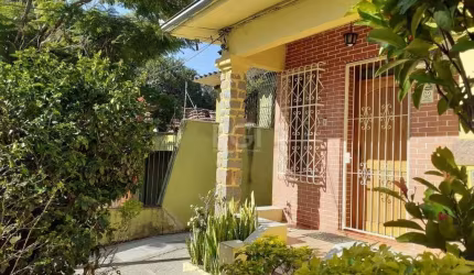 Casa para Venda - 360m², 3 dormitórios, sendo 1 suites, 4 vagas - Santana