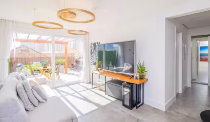 Apartamento garden semi-mobiliado e decorado no bairro Jardim Lindóia