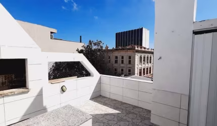 Cobertura com 2 quartos, 1 vaga e 96 m² Rua Demétrio Ribeiro - Centro Histórico, Porto Alegre