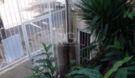 Casa para Venda - 253m², 3 dormitórios, sendo 1 suites, 1 vaga - Santana