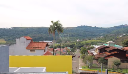 Casa para Venda - 339m², 3 dormitórios, 2 vagas - Vila Nova, Porto Alegre