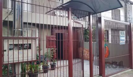 CASA 4 DORMITORIOS SANTANA