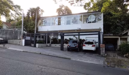 casa com 4 dormitórios no bairro Jadim Sabará