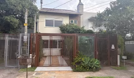 Sobrado em Hípica