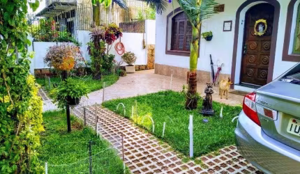 Casa para Venda - 240m², 3 dormitórios, 3 vagas - Teresópolis