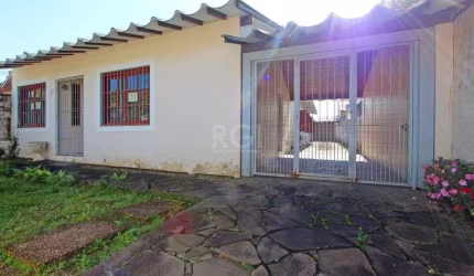 Casa para Venda - 120m², 3 dormitórios, sendo 1 suites, 3 vagas - Ipanema