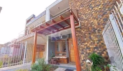Casa para Venda - 137m², 3 dormitórios, sendo 1 suites, 1 vaga - Jardins do Prado