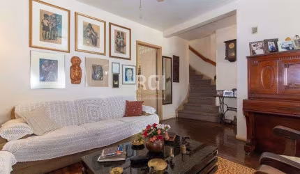 Cobertura para Venda - 240m², 3 dormitórios, sendo 1 suites, Rio Branco