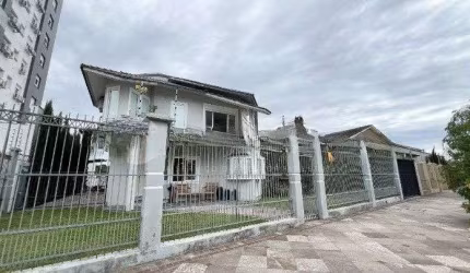 Casa em Jardim Itu