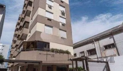 2 quartos, 1 vaga, andar alto, ensolarado, no bairro Farroupilha