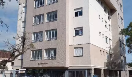 Apartamento de 02 dormitorios com suite no Teresopolis
