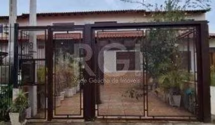 Casa para Venda - 100m², 2 dormitórios, sendo 1 suites, 1 vaga - Hípica