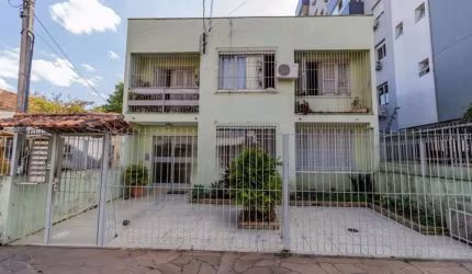 Apartamento Térreo 2 Dormitórios no Jardim Botânico – Amplo e Iluminado