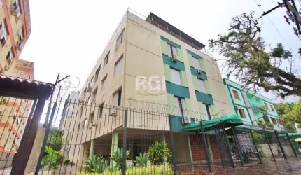 Apartamento para Venda - 61.76m², 2 dormitórios, Teresópolis