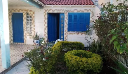 Casa 84m², 2 dormitórios, 1 vaga no bairro Hípica