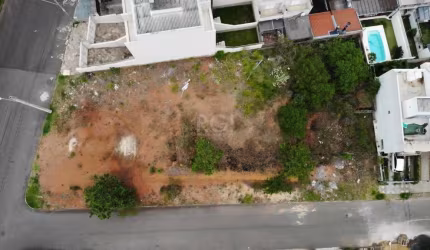Terreno para Venda - 322.53m², 0 dormitórios, Guarujá