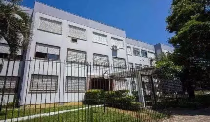 ÓTIMO APARTAMENTO COM UM DORMITÓRIO, BAIRRO MORRO SANTANA