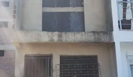 Sobrado no bairro Hípica
