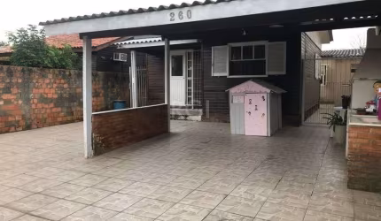 Casa no bairro Serraria