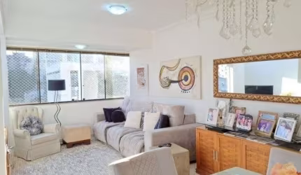 Apartamento à venda com 3 Dormitórios 102 m² no Bairro Higienópolis