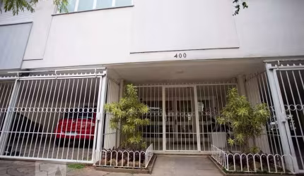 **Cobertura Residencial de 2 Quartos e duas vagas de garagem no bairro Petrópolis, Porto Alegre, RS**