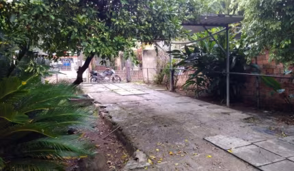 TERRENO NO BAIRRO CAMAQUÃ, PORTO ALEGRE/RS  &lt;BR&gt;  &lt;BR&gt;Ótimo terreno no bairro  Camaquã, zona sul de Porto Alegre, com área de 210 m², com dimensões de 7,5 x 30 em rua calçada próximo ao Za