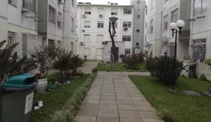 Apartamento 2 dormitórios, 1 vaga de garagem, no bairro Cavalhada, Porto Alegre/RS      &lt;BR&gt; &lt;BR&gt;&lt;BR&gt;Apartamento 2 dormitórios transformado para 1  dormitório com fácil reversão em d