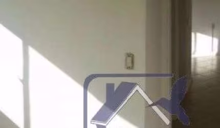 Apartamento 1 dormitório, 1 vaga de garagem, no bairro Cristal, Porto Alegre/RS       &lt;BR&gt; &lt;BR&gt;Lindo apartamento  de 1 dormitório,  living, banheiro social, cozinha e área de serviço. Cond