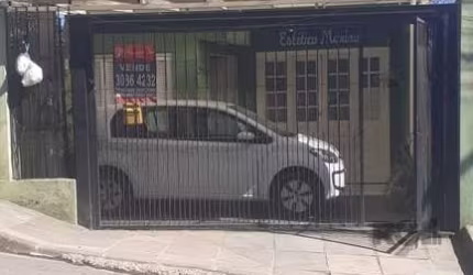 CASA, 2 DORMITÓRIOS, 2 VAGAS, BAIRRO TRISTEZA, PORTO ALEGRE  &lt;BR&gt;  &lt;BR&gt;SOMENTE À VISTA &lt;BR&gt; &lt;BR&gt;Excelente casa (contrato de compra e  venda, ainda não tem escritura),no bairro 