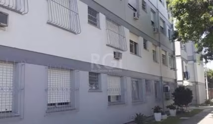Apartamento  de 03 dormitórios, sala, cozinha, banheiro e área de serviço; com ótima iluminação natural e  ventilação, sem umidade.     &lt;BR&gt;   &lt;BR&gt;-Apto localizado no 3 andar do prédio, 02