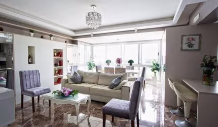 Lindo apartamento 2 dormitórios (1 suíte), com 2 vagas cobertas, living com 2 ambientes, rebaixamento em gesso, lareira, e churrasqueira. Dormitórios com armários e cama box de casal, ar split no livi